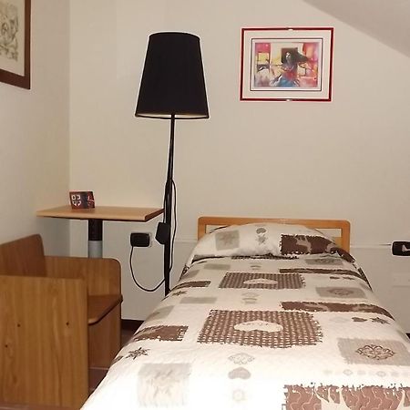 B&B I Tre Nuraghi Macomer Habitación foto